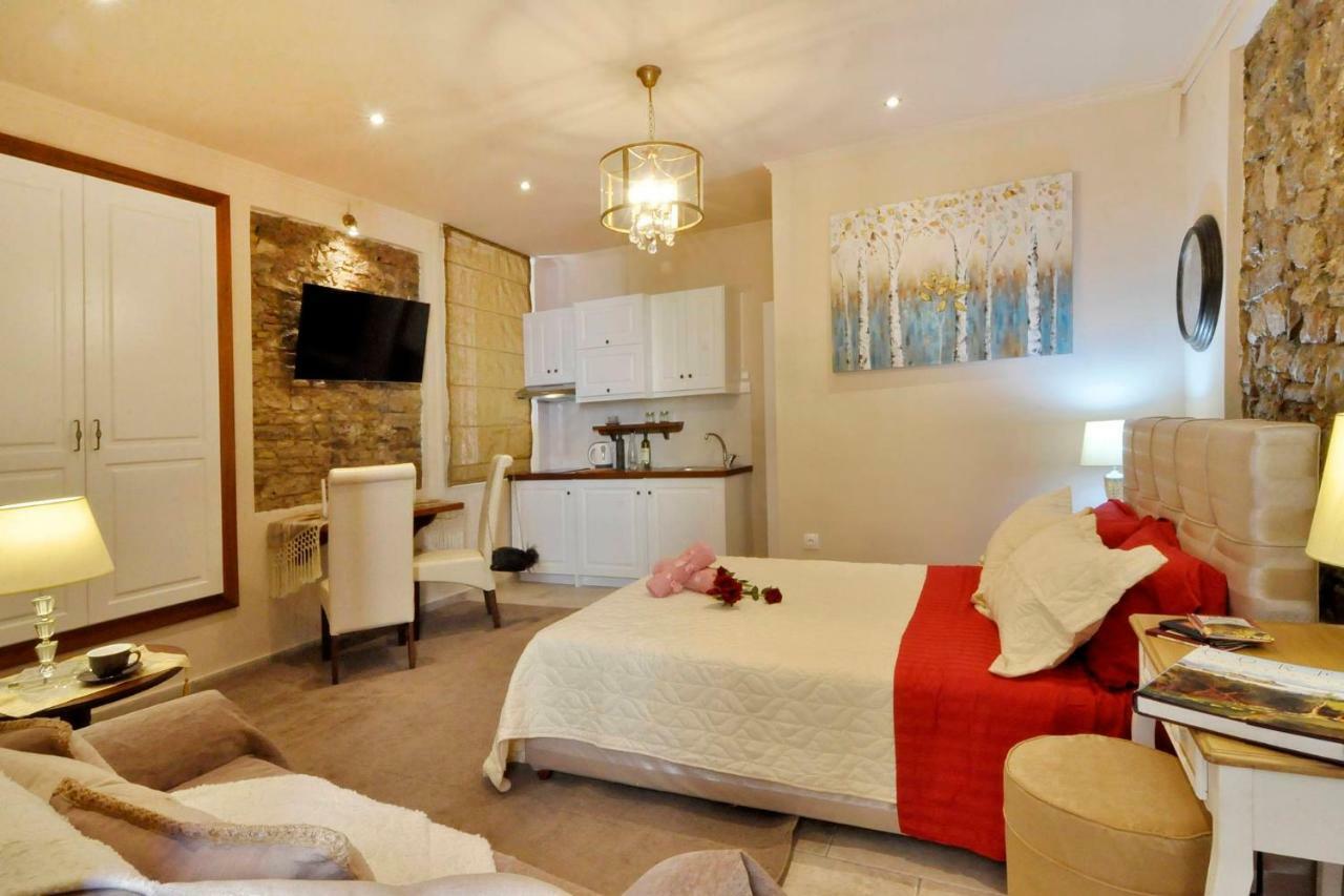 Venetian Suite Mitropolis By Konnect, Old Corfu Town Bagian luar foto