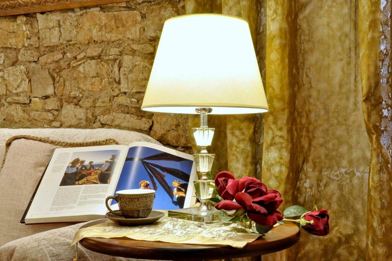 Venetian Suite Mitropolis By Konnect, Old Corfu Town Bagian luar foto