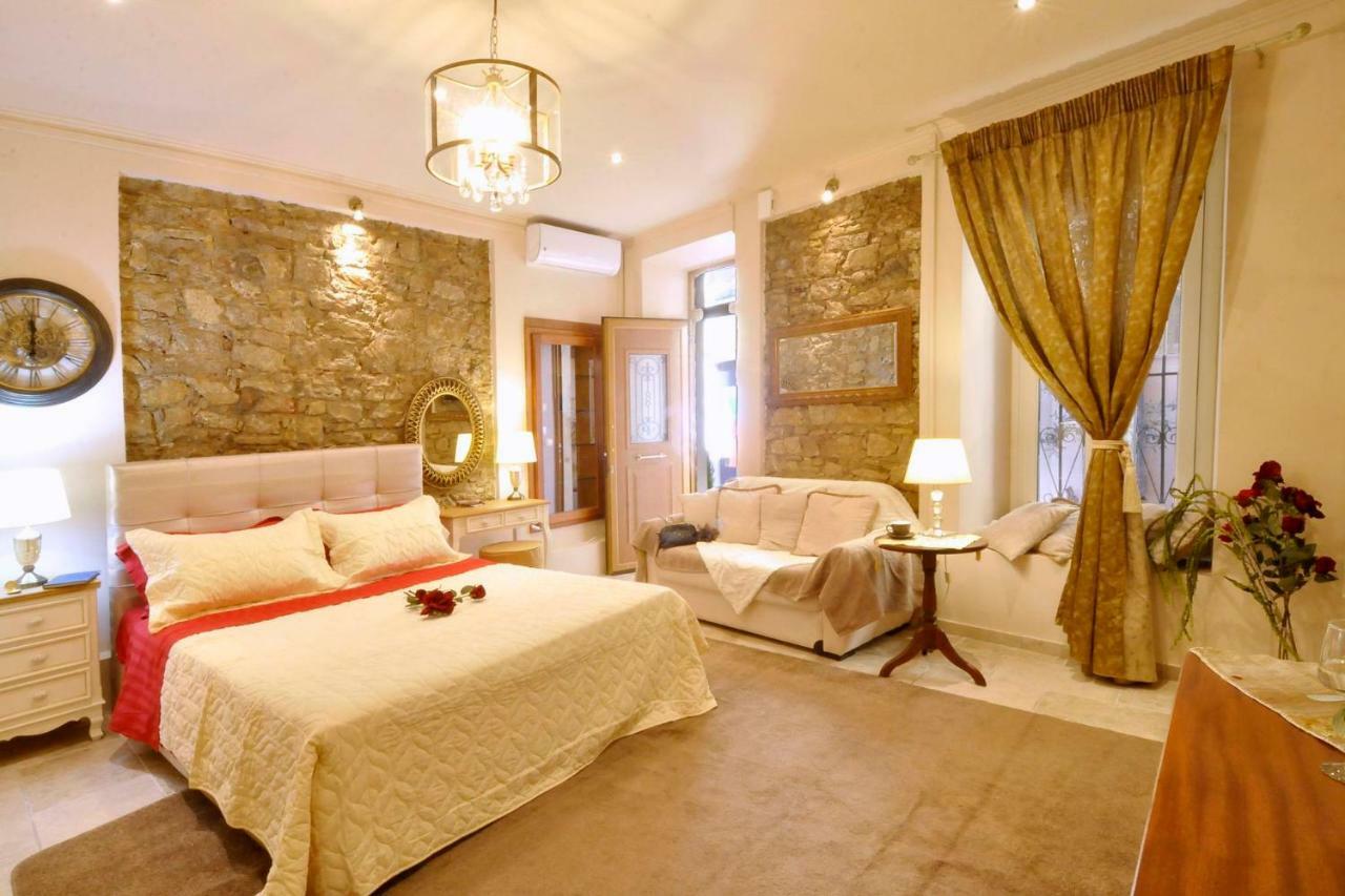 Venetian Suite Mitropolis By Konnect, Old Corfu Town Bagian luar foto